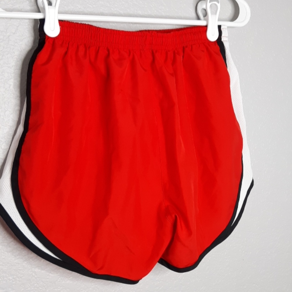 Nike Dri-Fit Red Tempo Blacktrim Drawstring Shorts - Picture 4 of 8